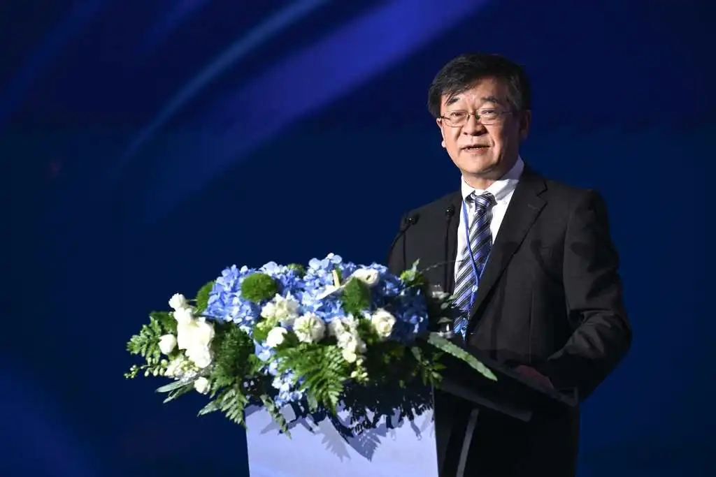 Tian Weidong, Chief Expert of West China Hospital of Stomatology, Sichuan University